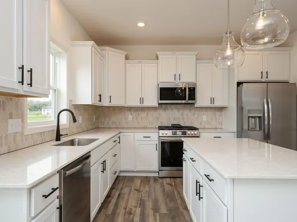 5065 87th St NE, Monticello, MN 55362