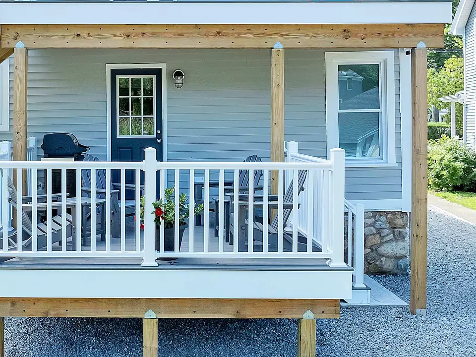 Private Deck with Grill