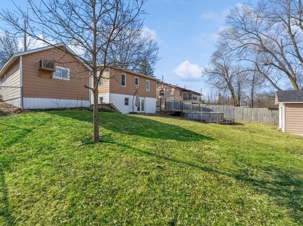 3068 Highway F48 W, Newton, IA 50208