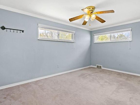 5th image of 1173 Sarah St