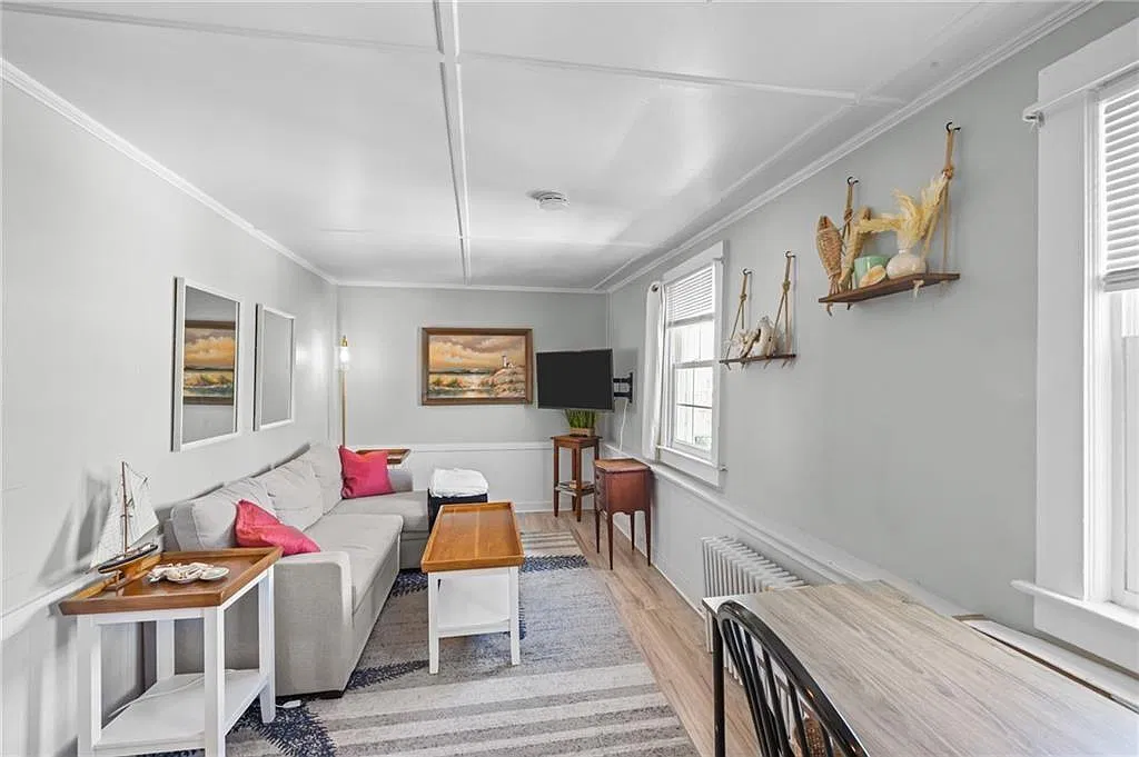 1 bed, 590 sqft, $1,900 — Photo 3