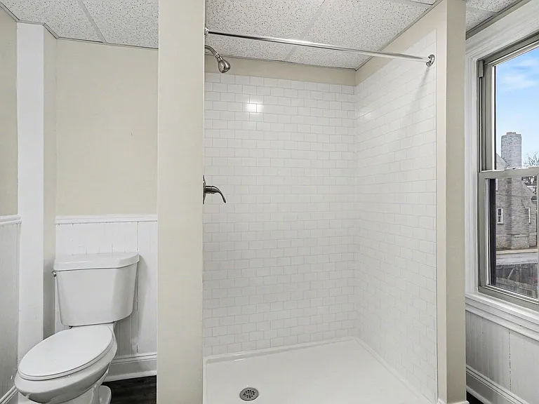 145 S Pitt St — Photo 14