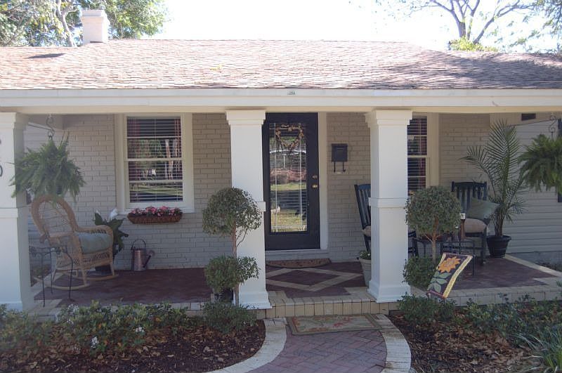 1st image of 540 Prado Pl