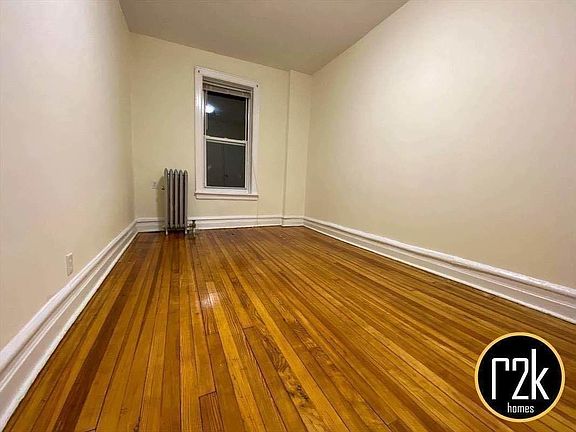 5th image of 30-93 32nd St #3B