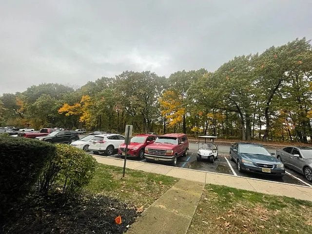 Autumn Ridge Apartments — Photo 88