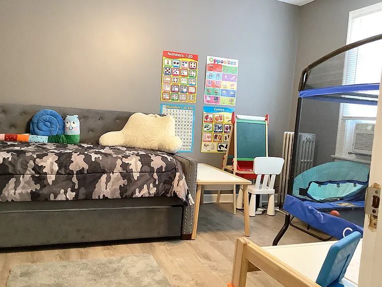 8010 S Honore St #2 — Photo 6