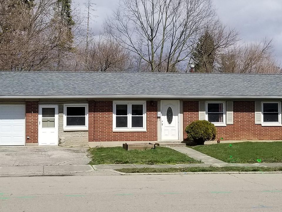 1st image of 435 Vincent Ave