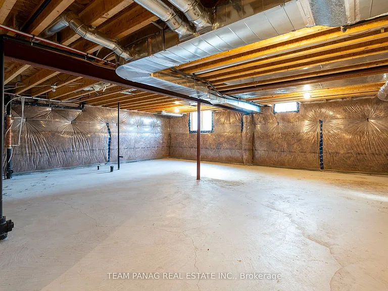 15 Valleybrook Rd — Photo 13