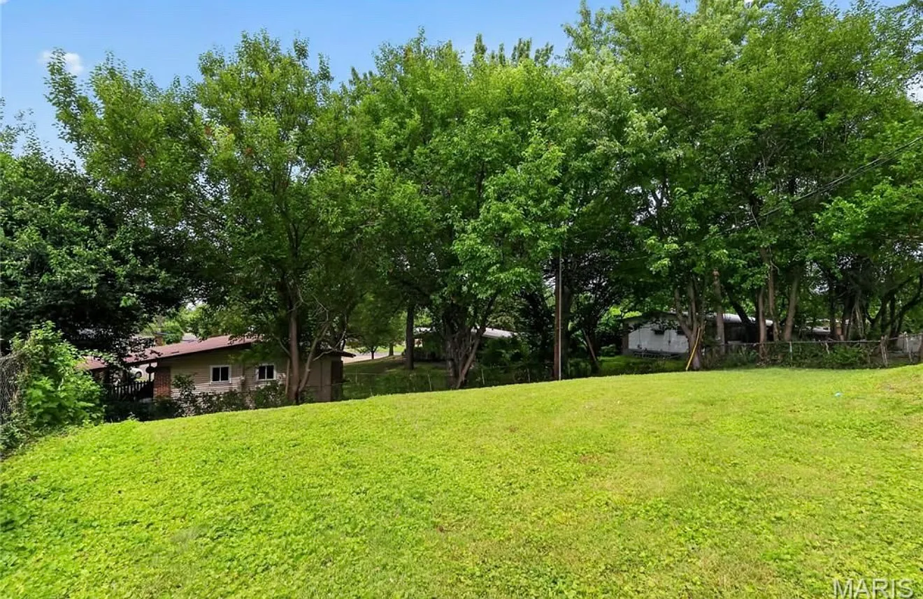3 bed, 1040 sqft, $1,650 — Photo 4