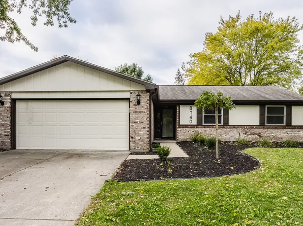 8740 Royal Meadow Dr, Indianapolis, IN 46217
