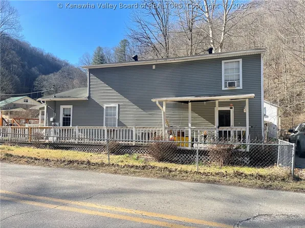 3796 Whitman Creek Rd, Logan, WV 25601