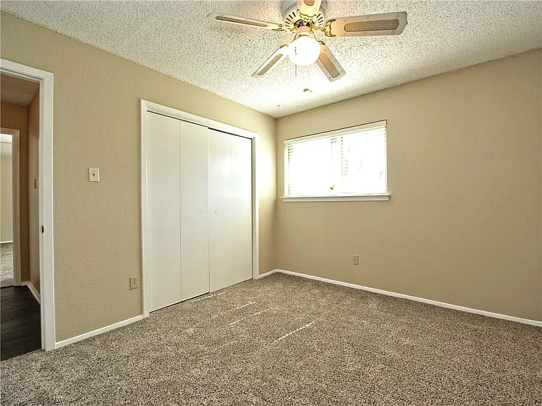8407 Gallatin Dr — Photo 13