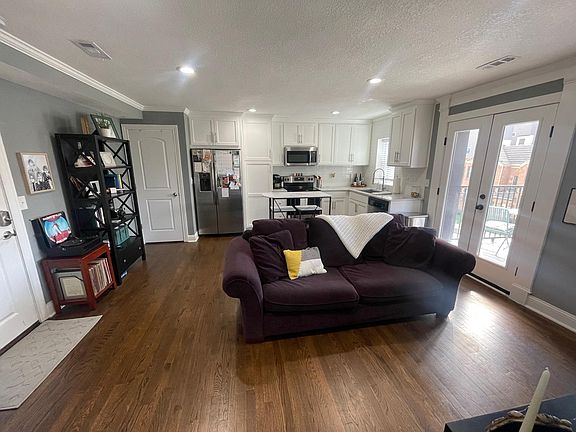 4th image of 4509 Broadway Blvd APT 303