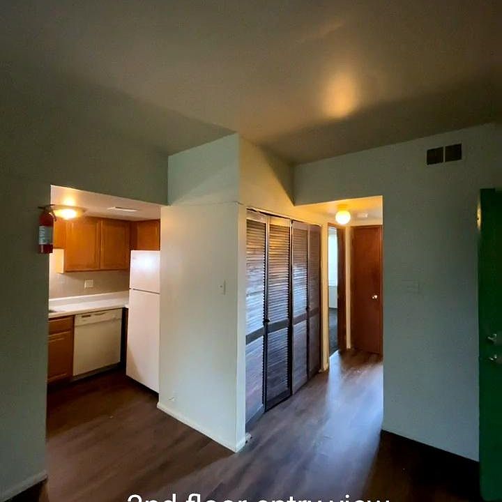 1st image of 4806 Bessie Ave #B