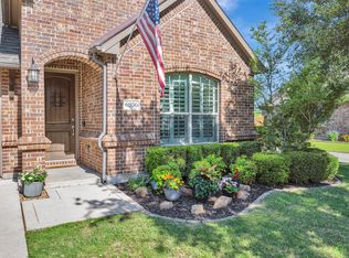6956 Finch Dr, North Richland Hills, TX 76182