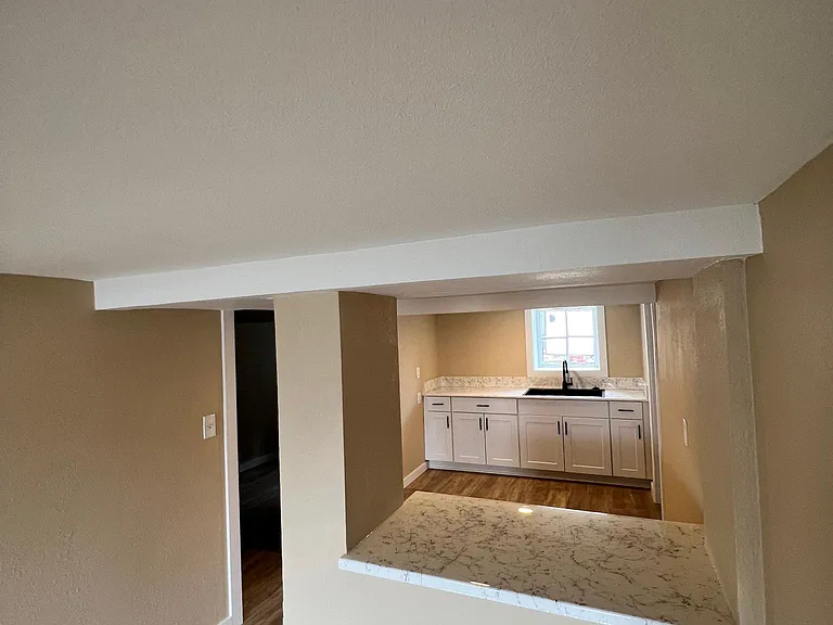 506 2nd Ave SE #2 — Photo 2