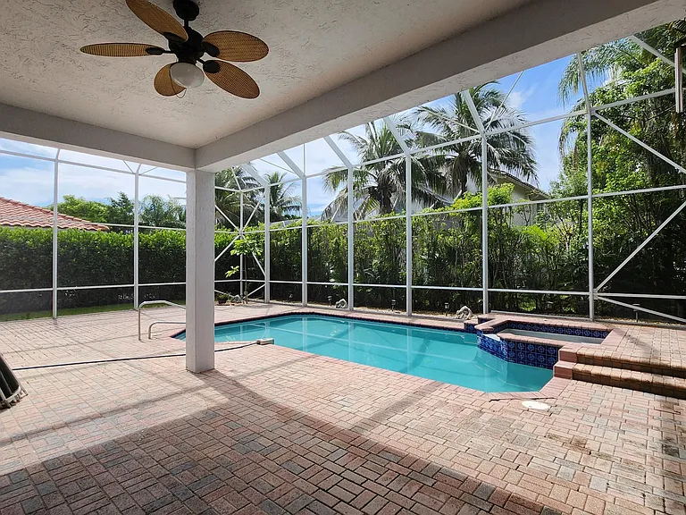 11206 Maritime Ct — Photo 7