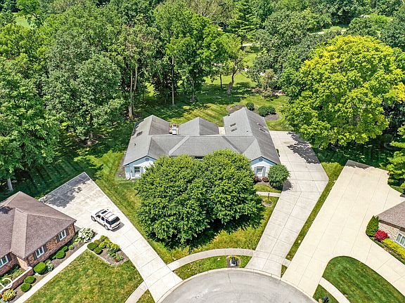 2nd image of 4401 King Arthur Ct