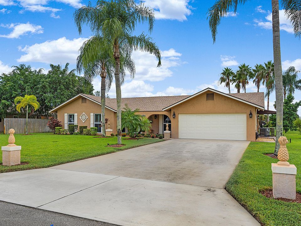 1st image of 4762 Palo Verde Dr