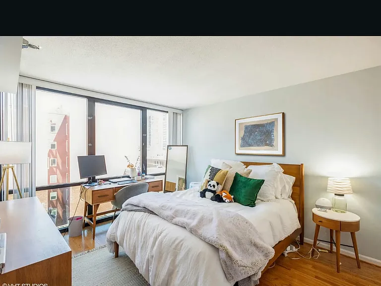 1309 N Wells St #2 — Photo 5