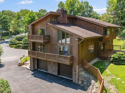 44 Amanda Lane, New Rochelle, NY, 10804