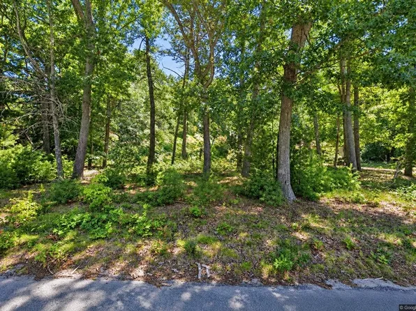 95 Flames Rd, Marshfield, MA 02050