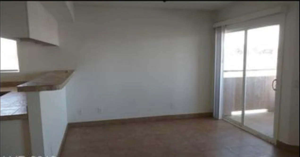 2 bed, 966 sqft, $1,395 — Photo 1
