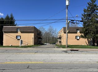 6273 Cheviot Rd, Cincinnati, OH
