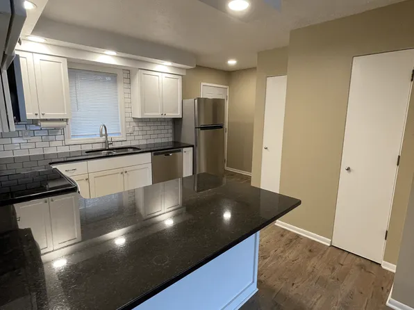 602 W 23rd Ave, 602 W 23rd Ave #A6b196757, Bellevue, NE 68005