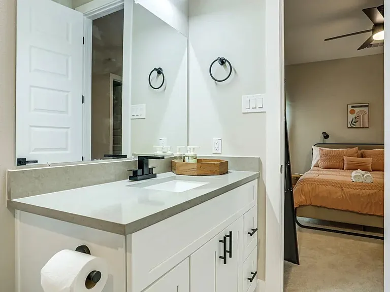 3727 Dreyfus St — Photo 15