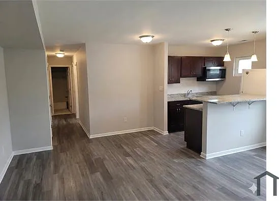 1 bed, 750 sqft, $1,395 — Photo 3