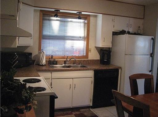 4th image of 2610 Onaota Ave