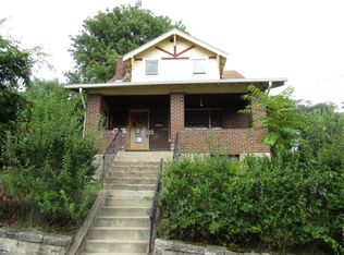 424 W 9th Ave, Tarentum, PA 15084