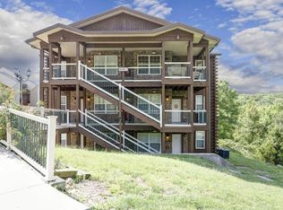 15 Woodpecker Ln, Branson, MO 65616