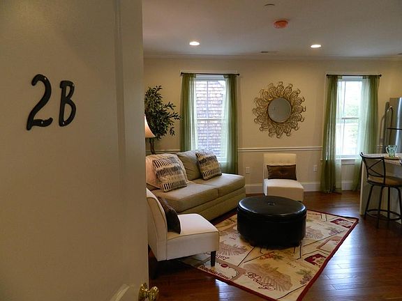 2nd image of 67 North St Ste 2B