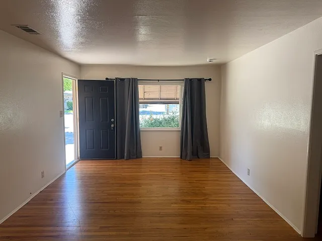 922 Tully Rd #1 — Photo 4