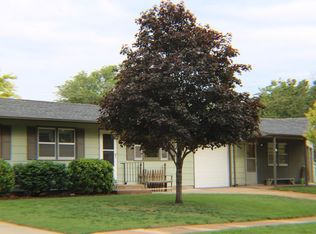 2502 Simmons St, Salina, KS 67401
