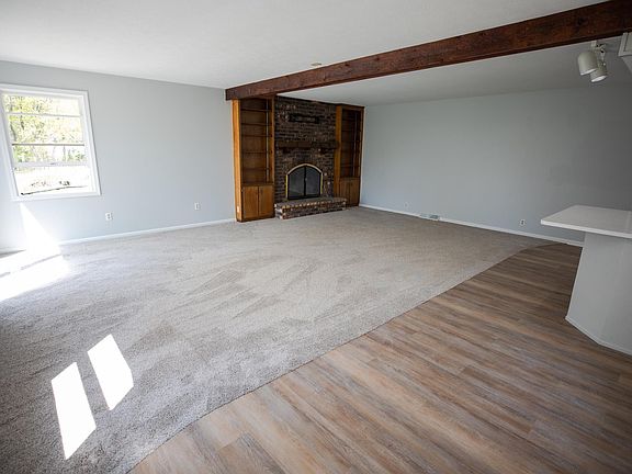 5th image of 25578 Thornberry Ct