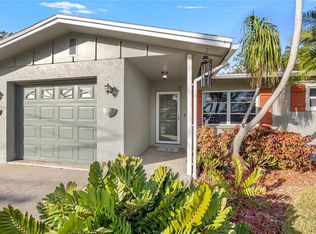 2115 Cambridge Dr, Sarasota, FL 34232