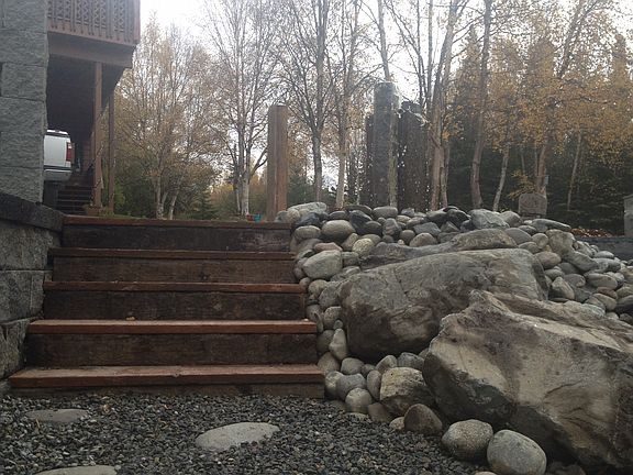 Access to lawn from drive 