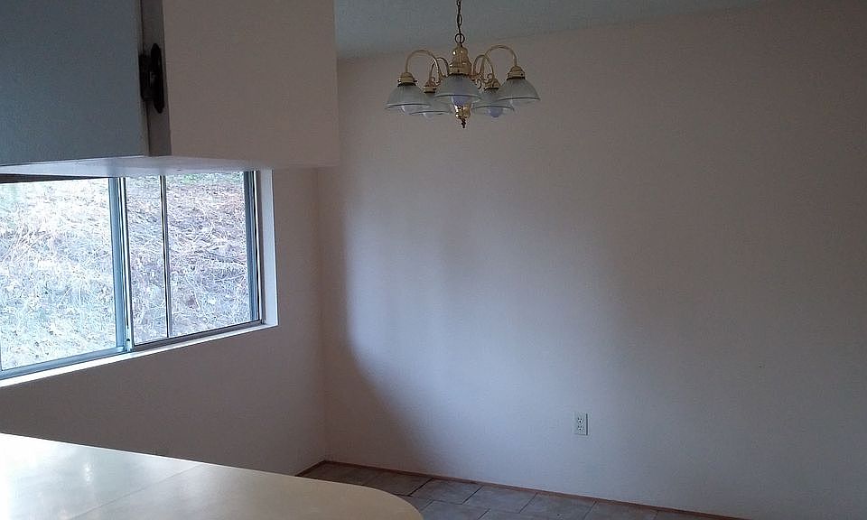 1st image of 7711 188th Ave E