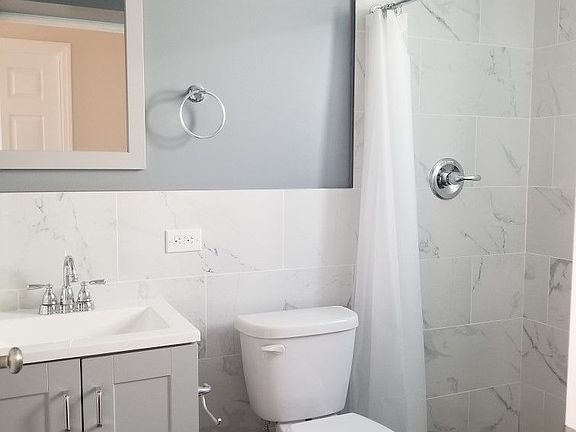 5th image of 3091 Wissman Ave APT 1