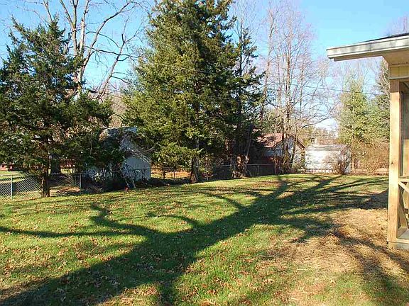 4th image of 3418 S Allendale Dr