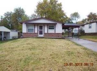 1417 Ramona Ln, Saint Charles, MO