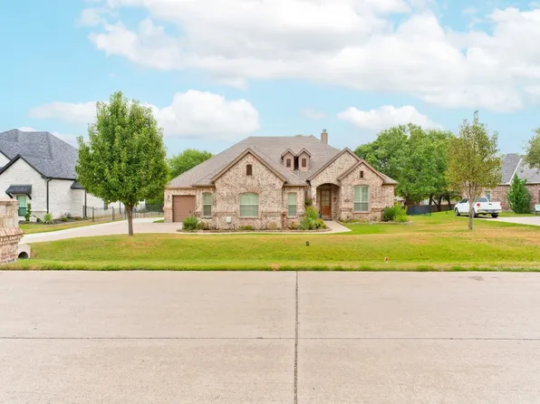 12540 Indian Creek Dr, Fort Worth, TX 76179