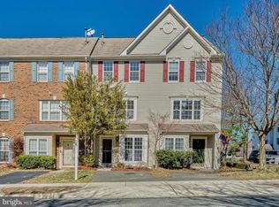 42996 Astell St, Chantilly, VA 20152
