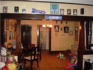 2nd image of 3113 Crescent Cir