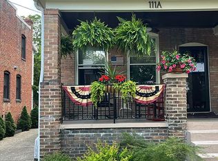 111 Hume Ave #A, Alexandria, VA 22301