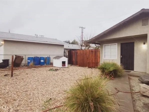 49918 Mountain View Ave, Cabazon, CA 92230