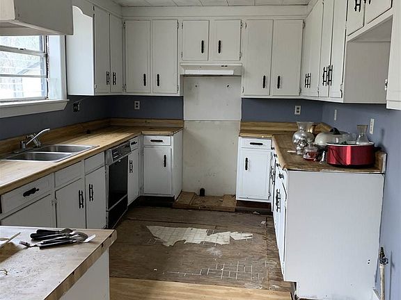 3rd image of 307 Barnes St